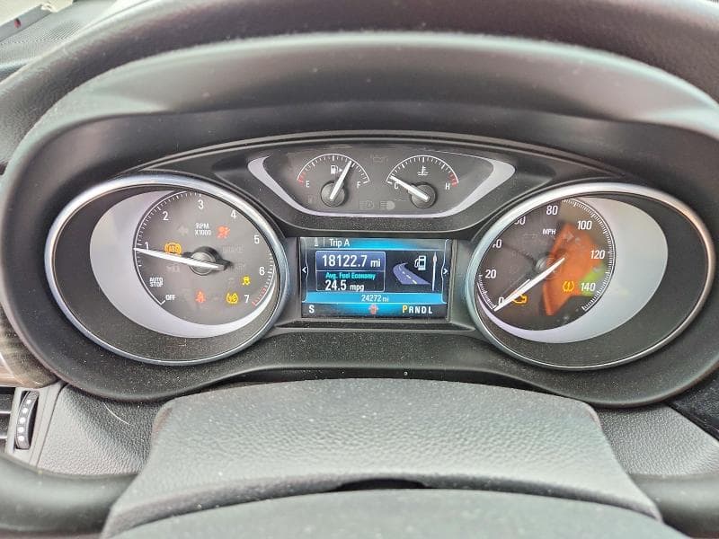 2019 BUICK ENVISION ESSENCE 9