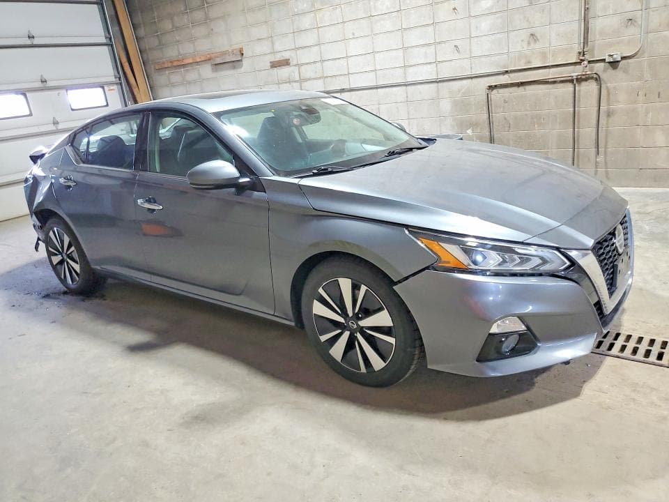 2020 NISSAN ALTIMA SL 4