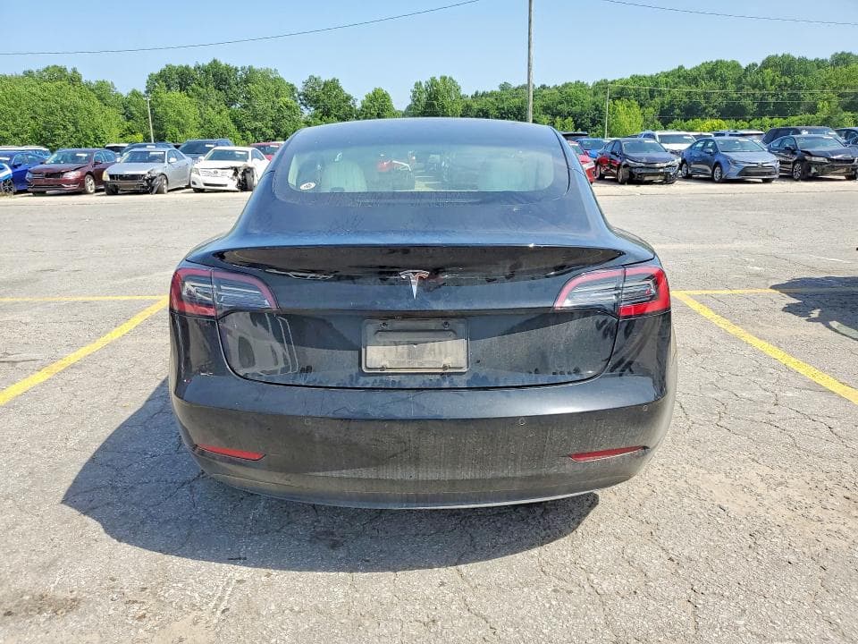 2019 TESLA MODEL 3 6