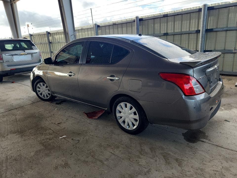2017 NISSAN VERSA 1.6 SV 2