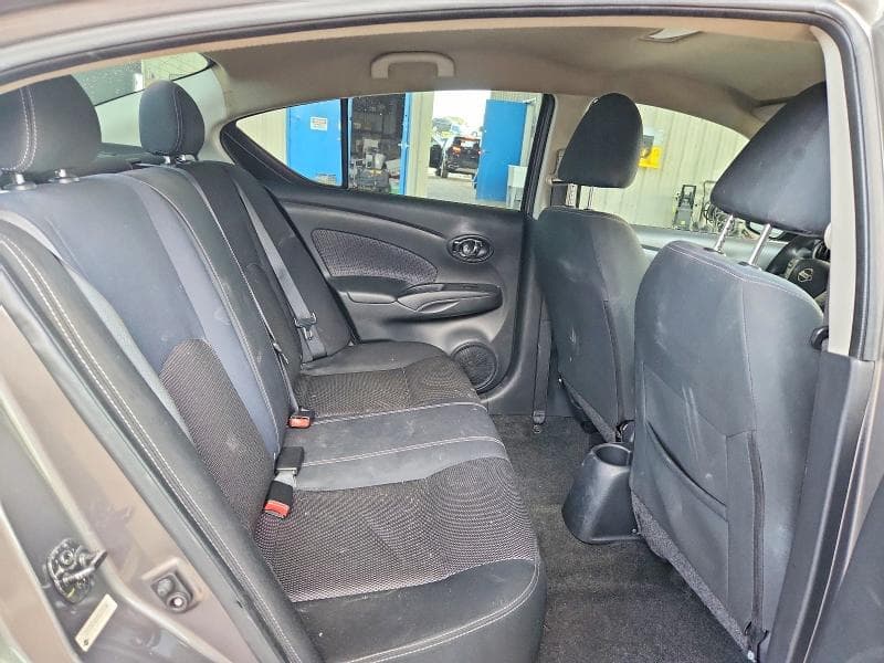 2017 NISSAN VERSA 1.6 SV 10