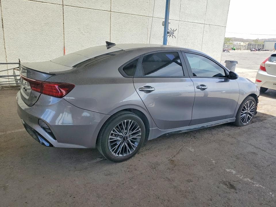 2024 KIA FORTE GT LINE 3