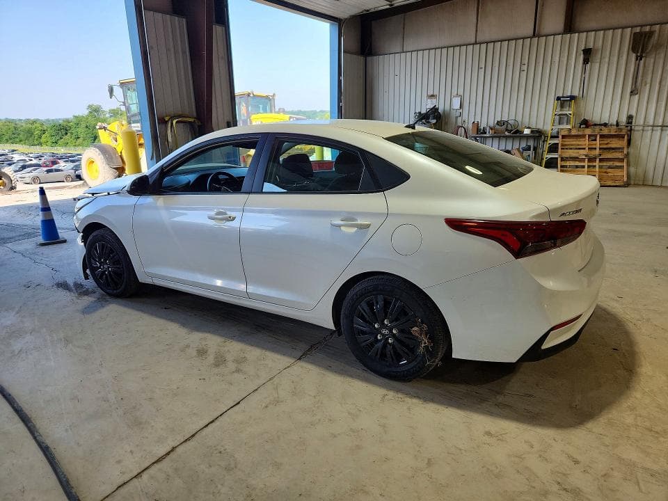 2021 HYUNDAI ACCENT SE 2