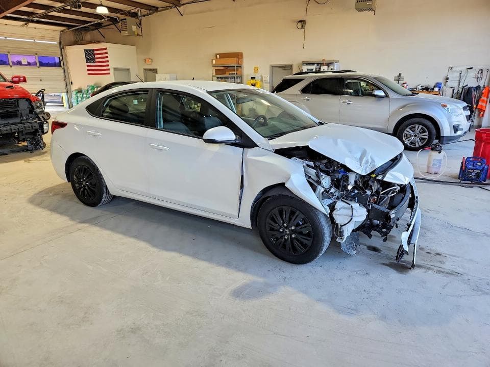 2021 HYUNDAI ACCENT SE 4