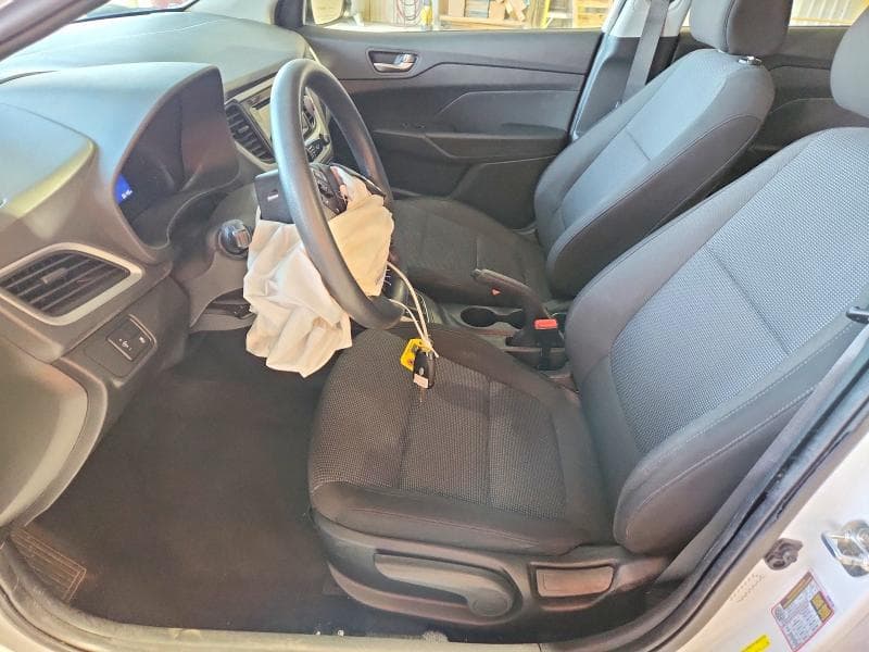 2021 HYUNDAI ACCENT SE 7
