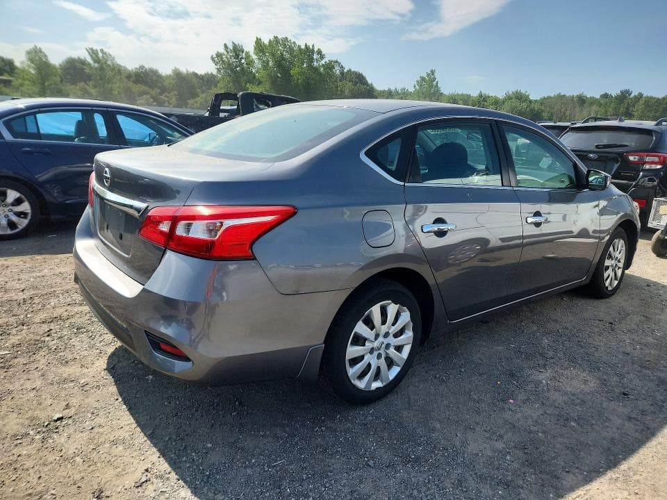 2019 NISSAN SENTRA S S 3