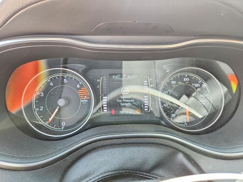 2020 JEEP CHEROKEE LATITUDE 9