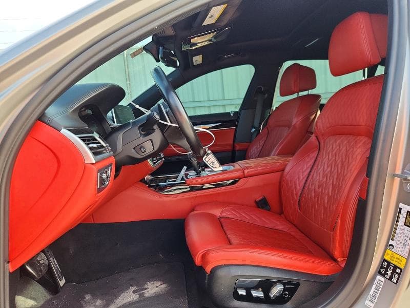 2022 BMW 750 XI 7