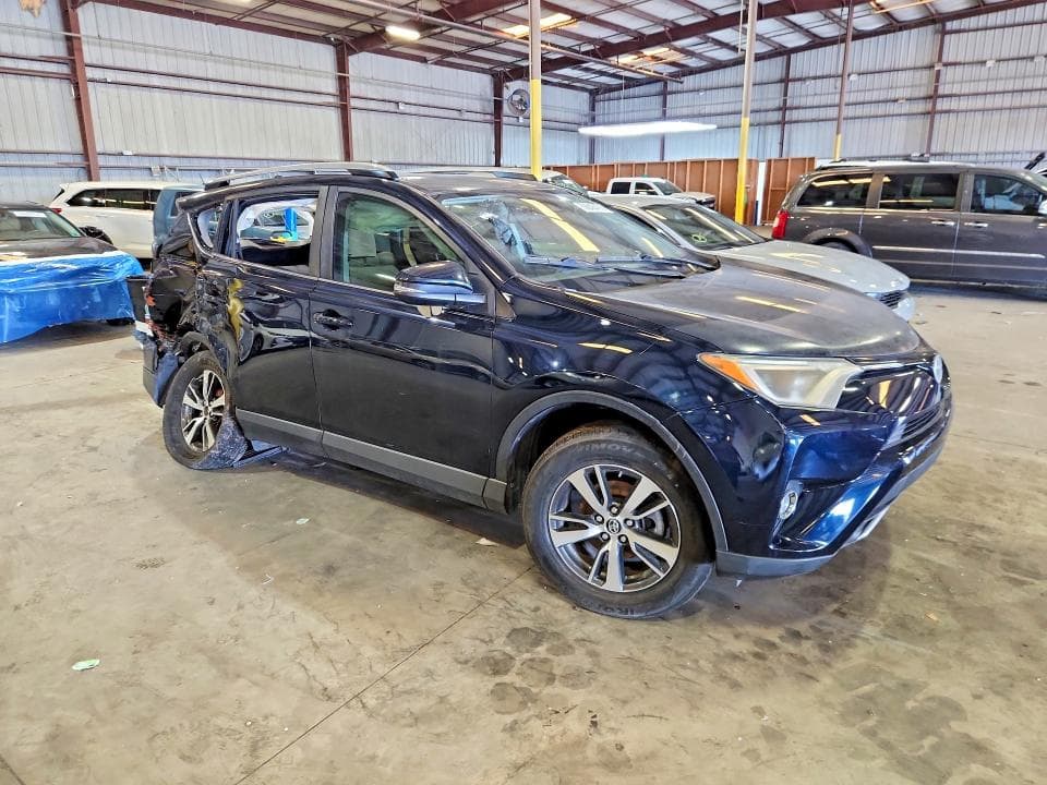 2017 TOYOTA RAV4 XLE XLE 4