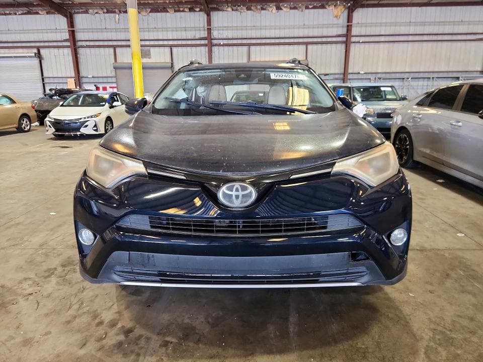 2017 TOYOTA RAV4 XLE XLE 5