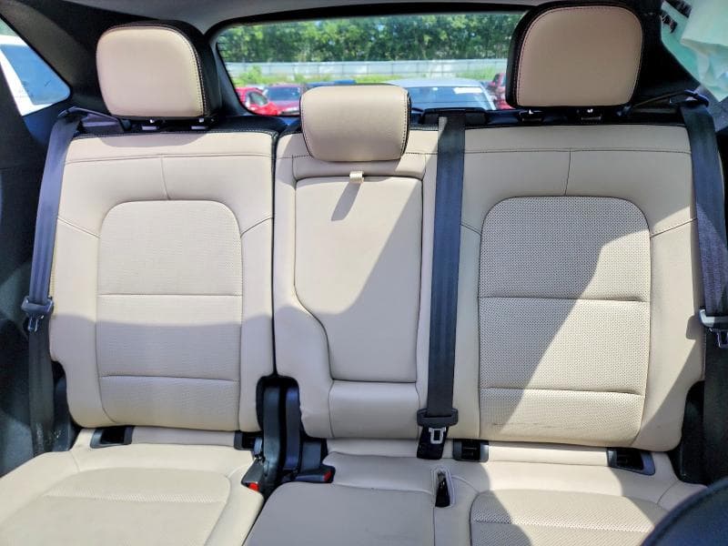 2021 FORD ESCAPE TITANIUM TITANIUM 10