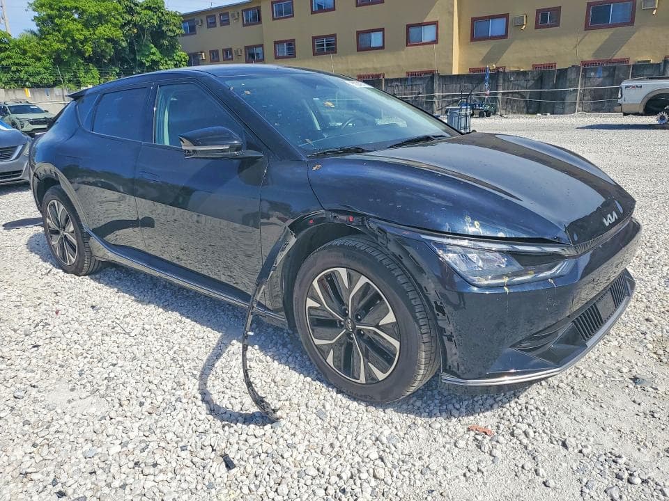 2023 KIA EV6 WIND 4
