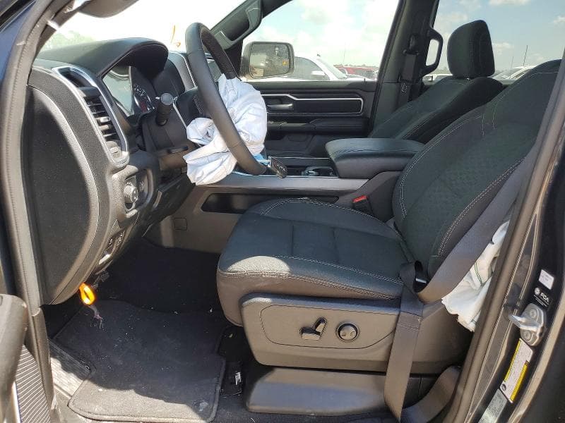 2025 RAM 1500 7