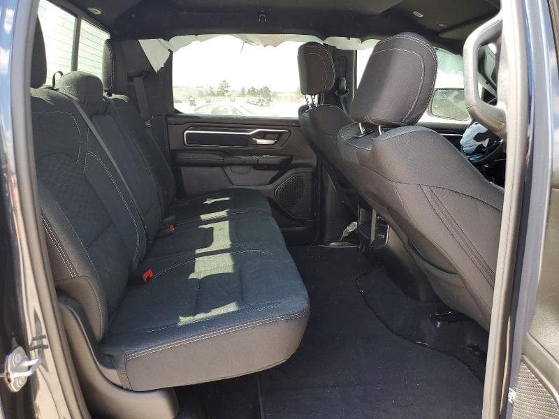 2025 RAM 1500 10