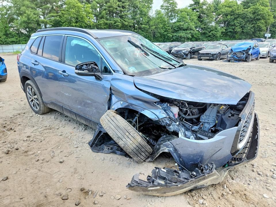 2023 TOYOTA COROLLA CROSS XLE XLE 4