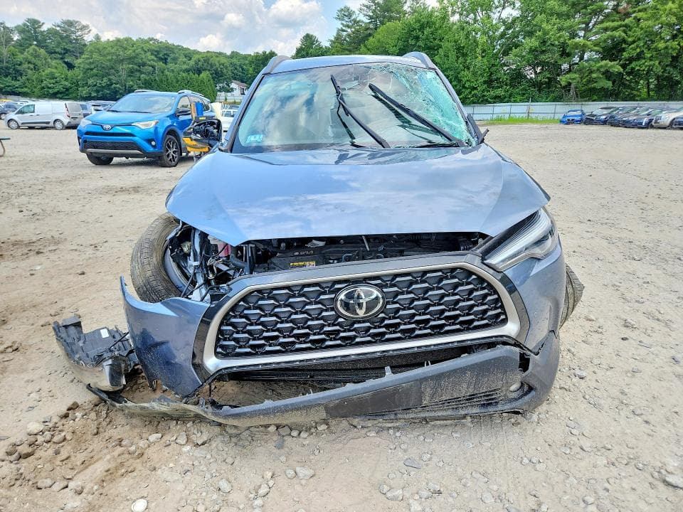 2023 TOYOTA COROLLA CROSS XLE XLE 5