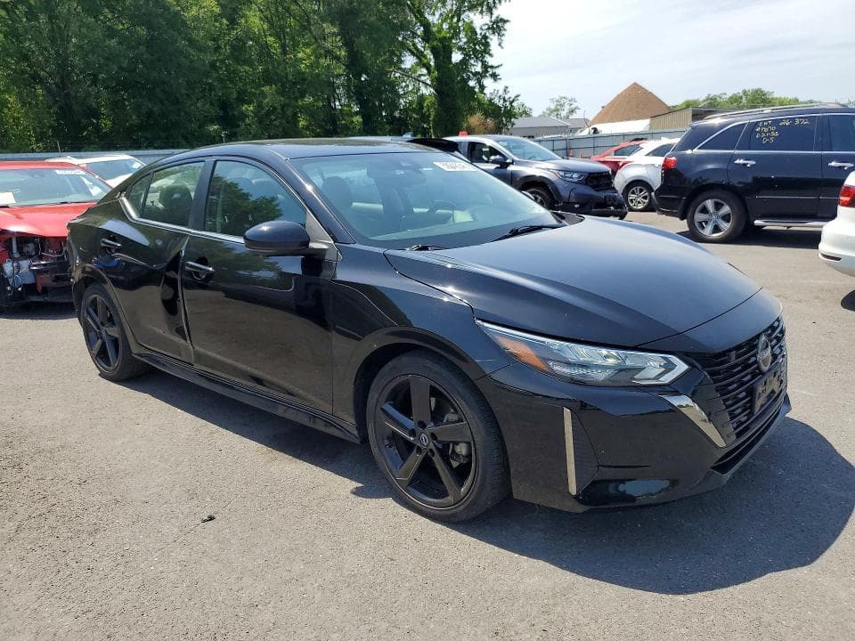 2024 NISSAN SENTRA SR 4