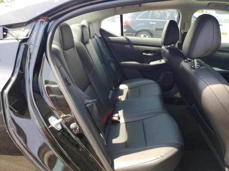 2024 NISSAN SENTRA SR 10