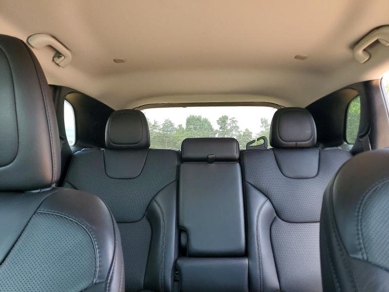 2020 JEEP CHEROKEE LIMITED 10