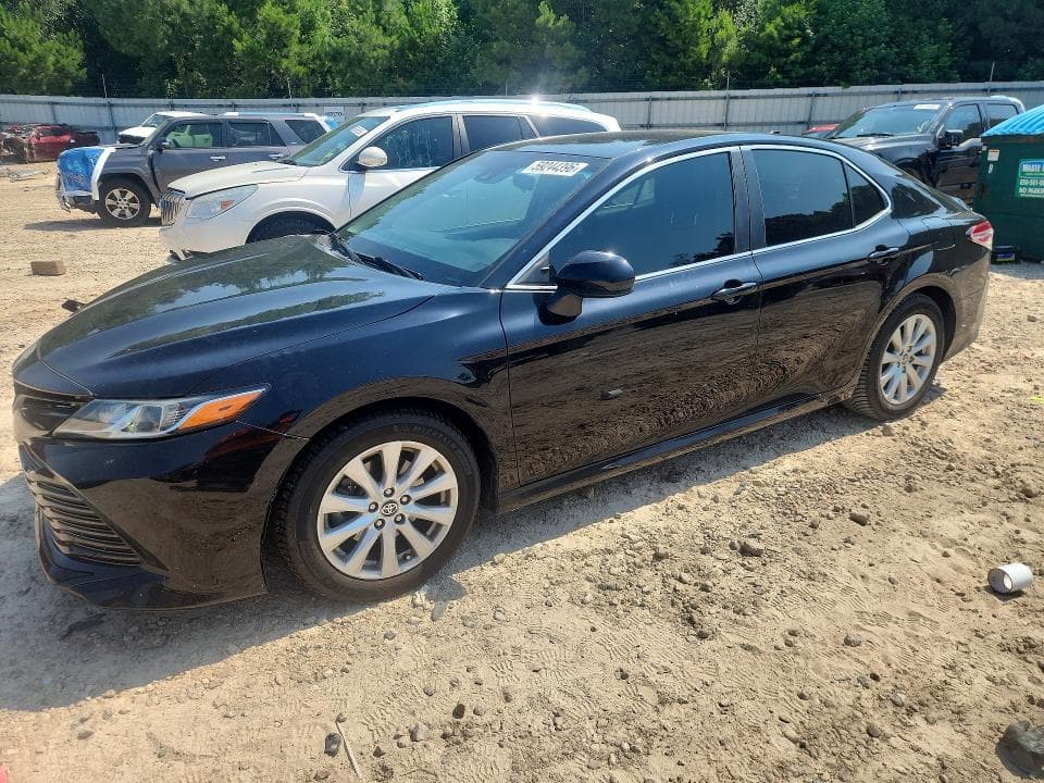 2020 TOYOTA CAMRY LE - 1