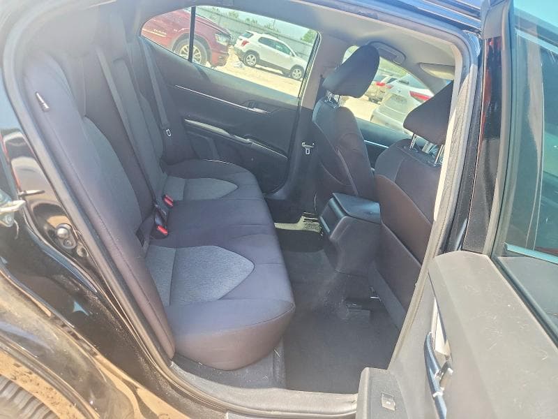 2020 TOYOTA CAMRY LE 10