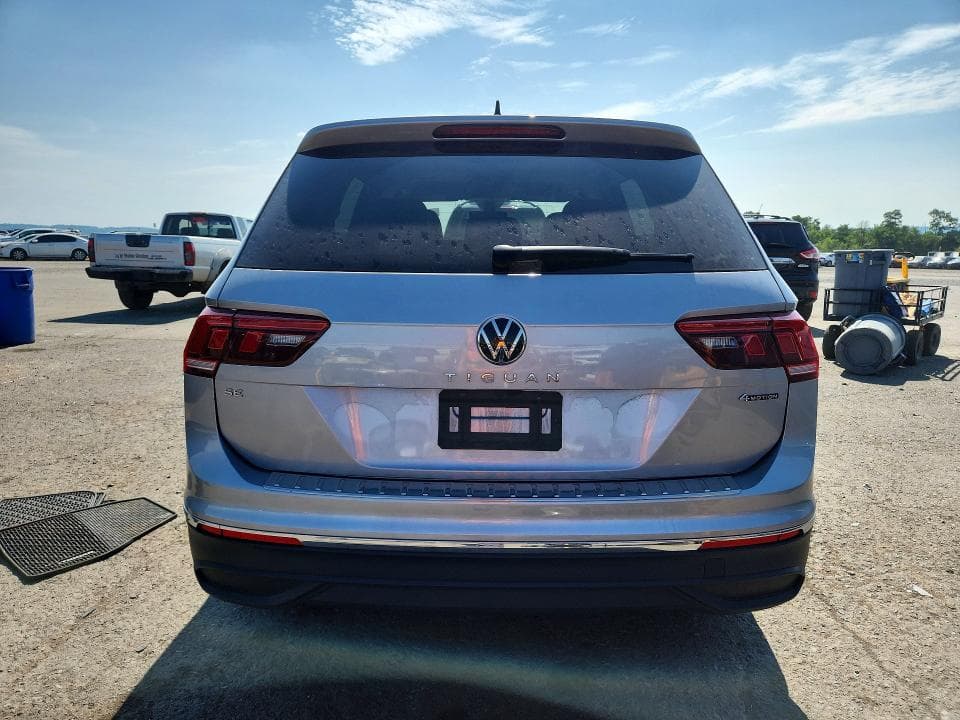 2024 VOLKSWAGEN TIGUAN SE 6