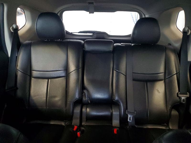 2019 NISSAN ROGUE S 10