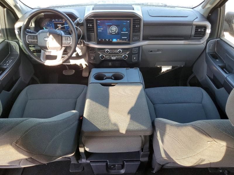 2025 FORD F150 XLT XLT 8