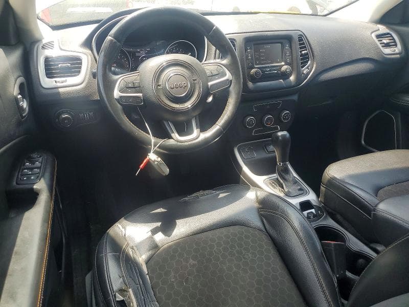 2018 JEEP COMPASS LATITUDE LATITUDE 9