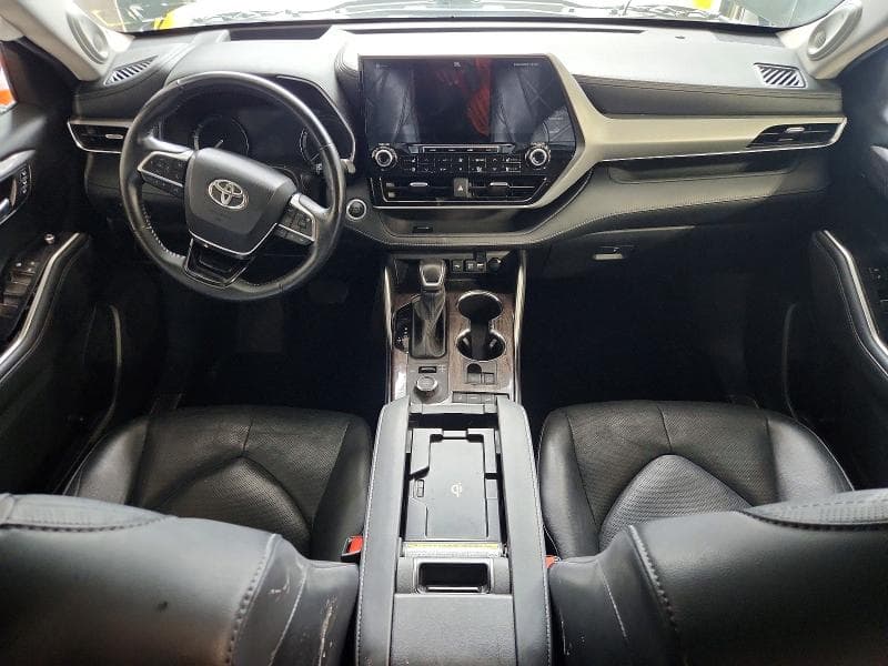 2021 TOYOTA HIGHLANDER PLATINUM 8