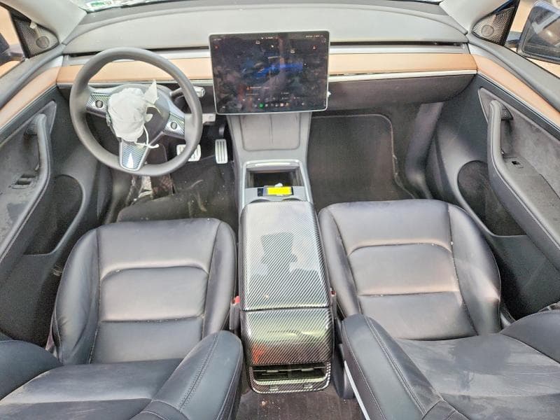 2022 TESLA MODEL Y 8