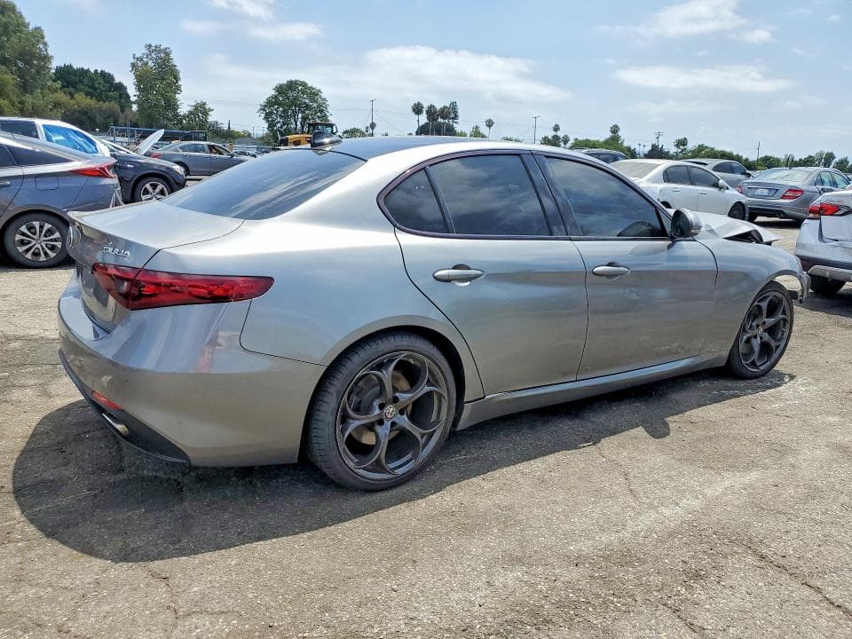 2018 ALFA ROMEO GIULIA TI TI 3