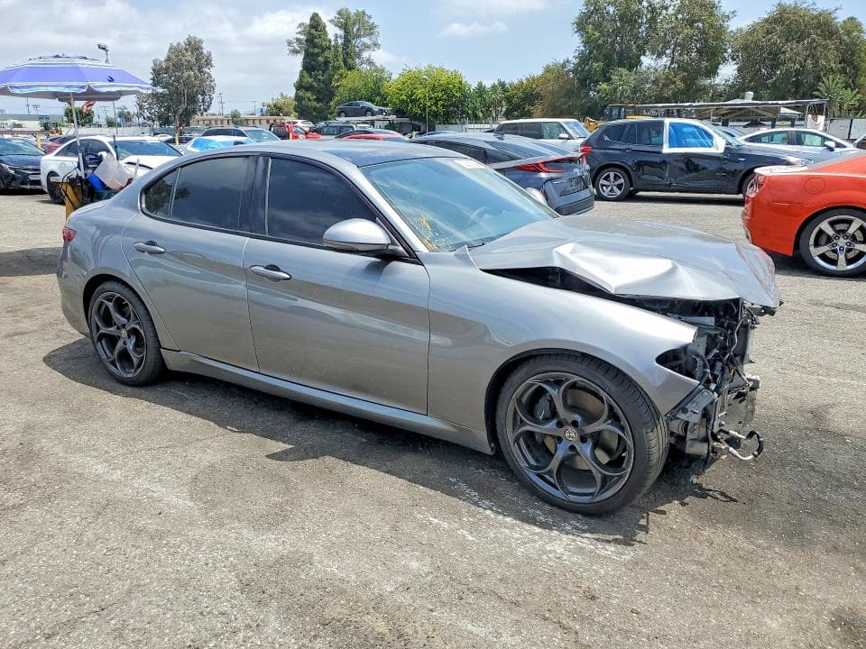 2018 ALFA ROMEO GIULIA TI TI 4
