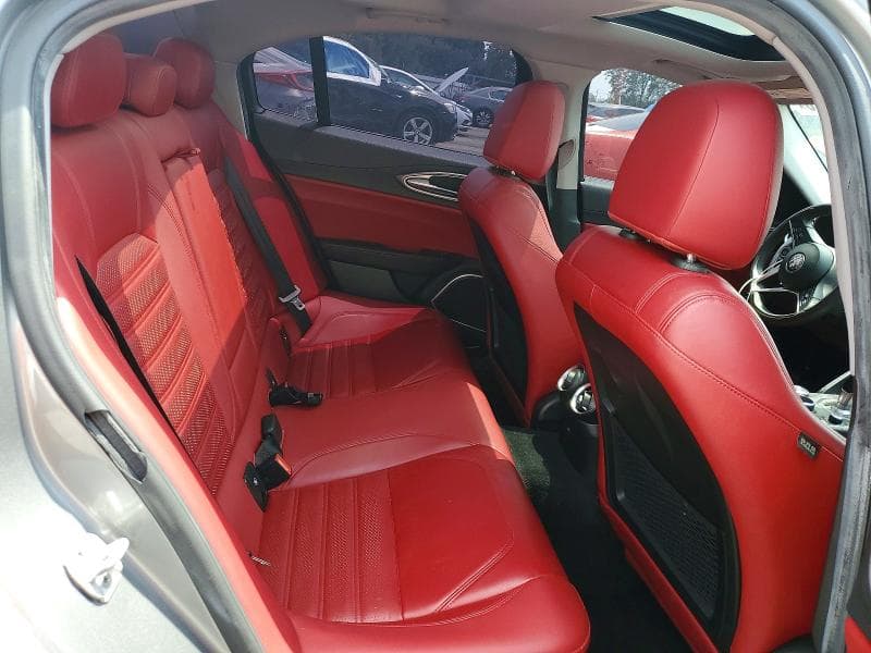 2018 ALFA ROMEO GIULIA TI TI 10
