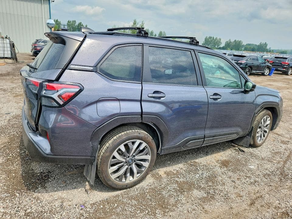2025 SUBARU FORESTER TOURING 3
