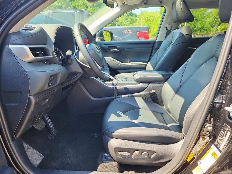 2026 TOYOTA HIGHLANDER XLE XLE 7