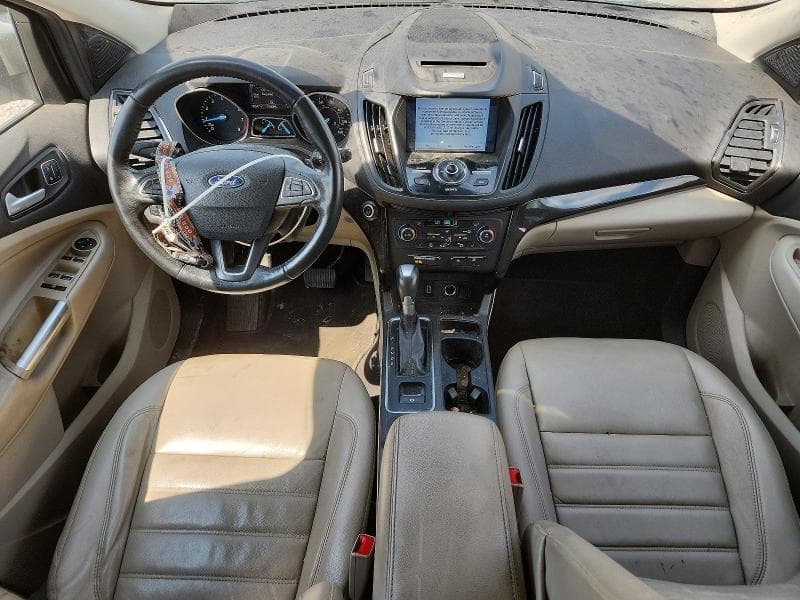 2017 FORD ESCAPE TITANIUM 8