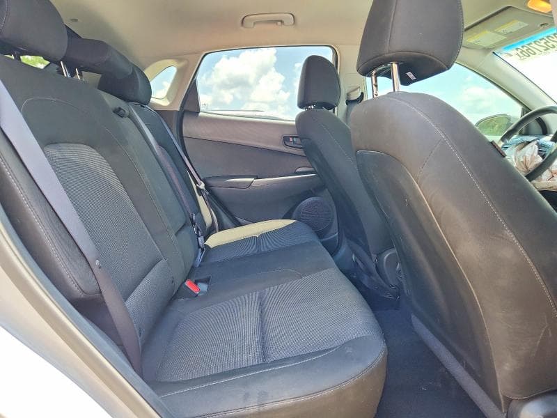2023 HYUNDAI KONA SEL 11