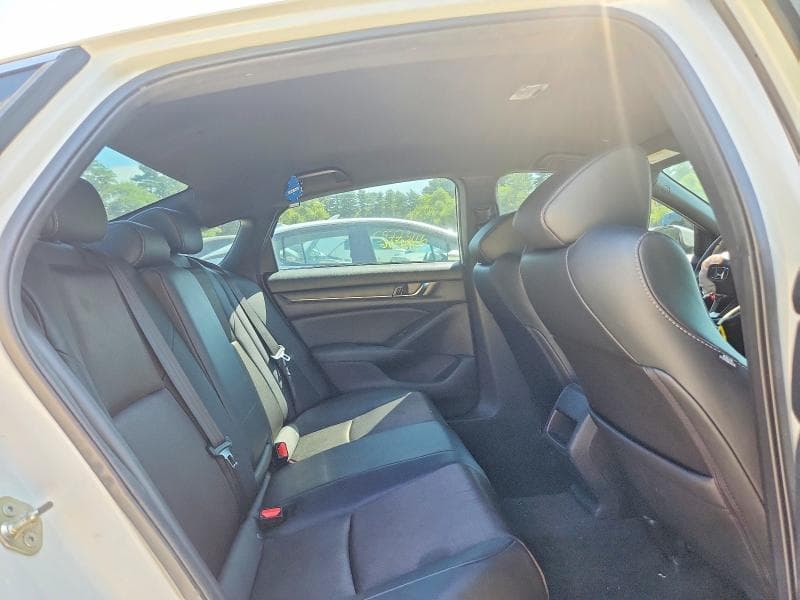 2020 HONDA ACCORD SPORT 10