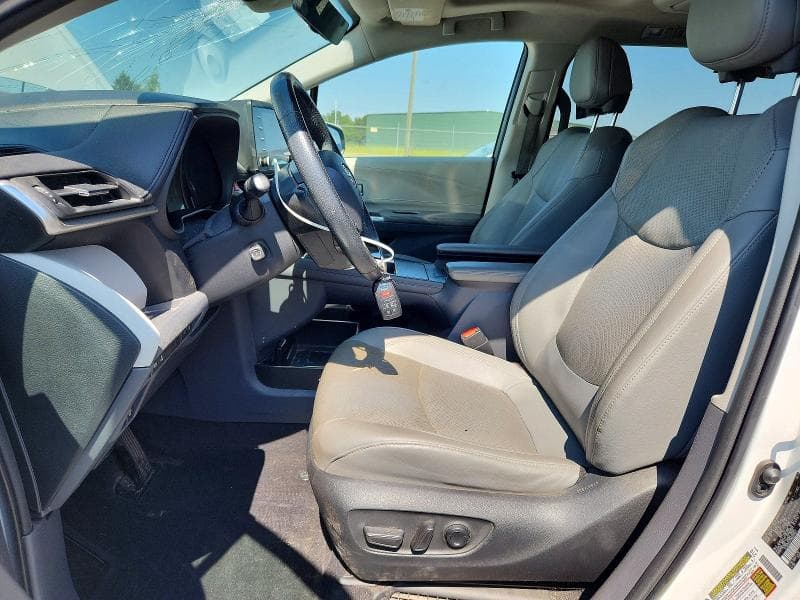 2022 TOYOTA SIENNA LIMITED 7-PASSENGER LIMITED 7-PASSENGER 7