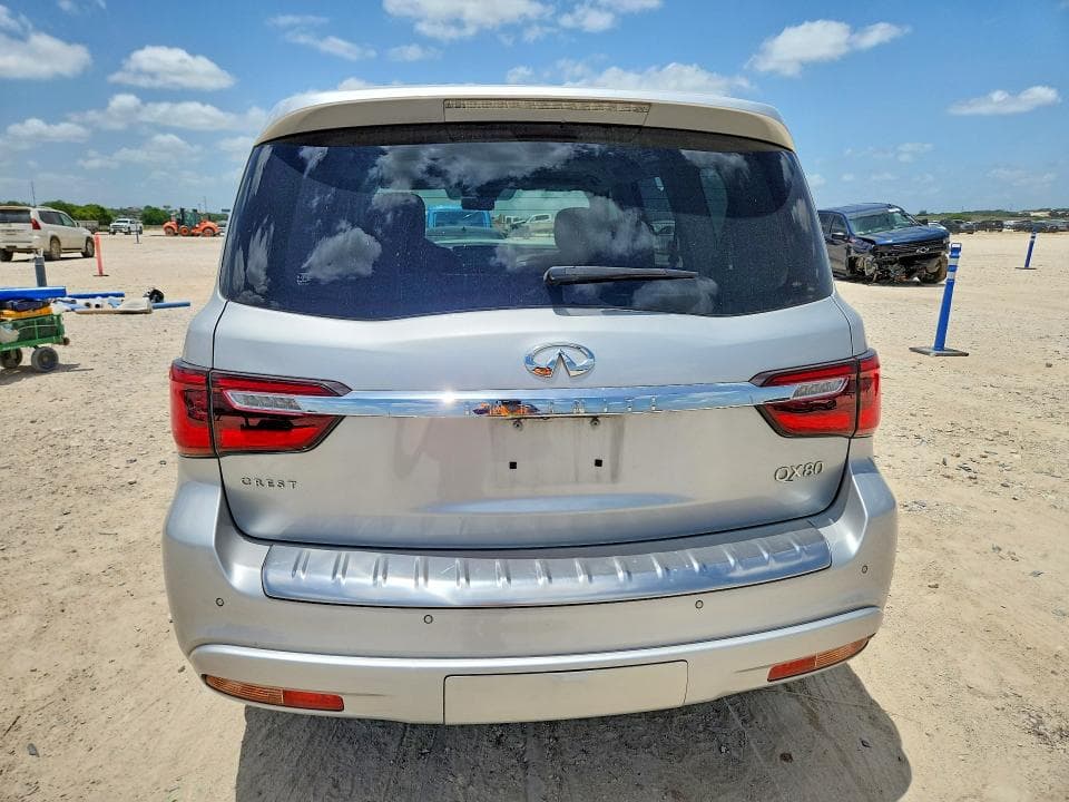 2020 INFINITI QX80 LUXE 6