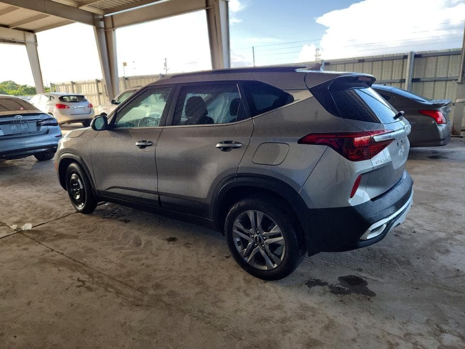 2023 KIA SELTOS S 2