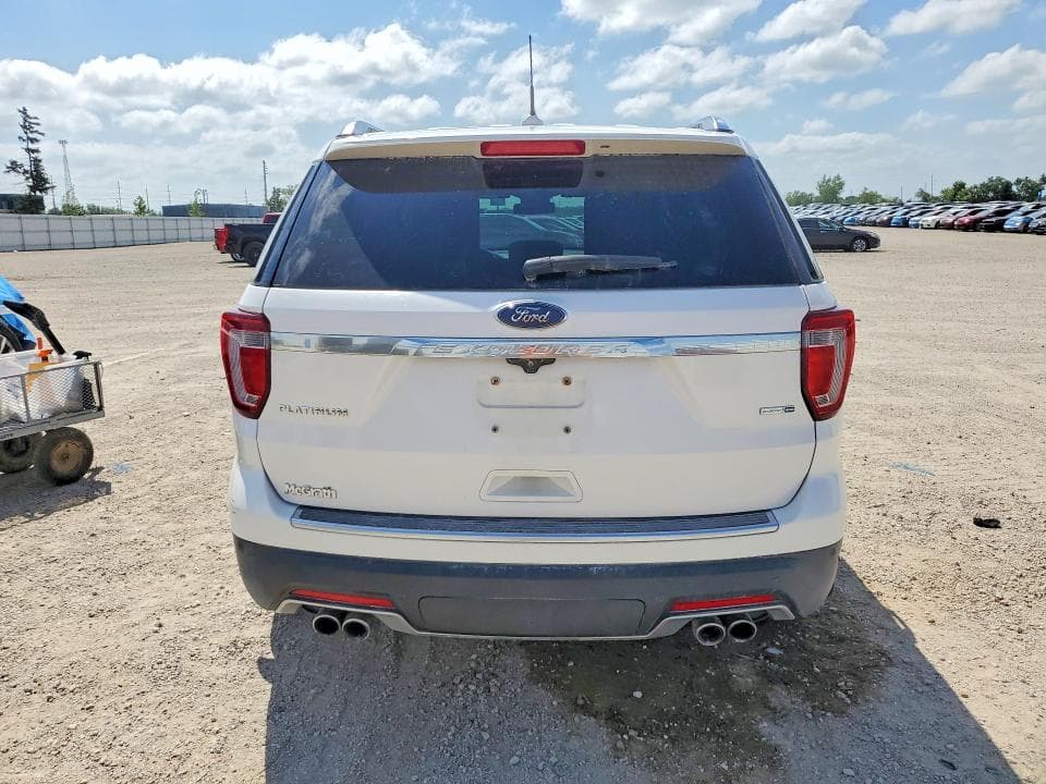 2018 FORD EXPLORER PLATINUM 6
