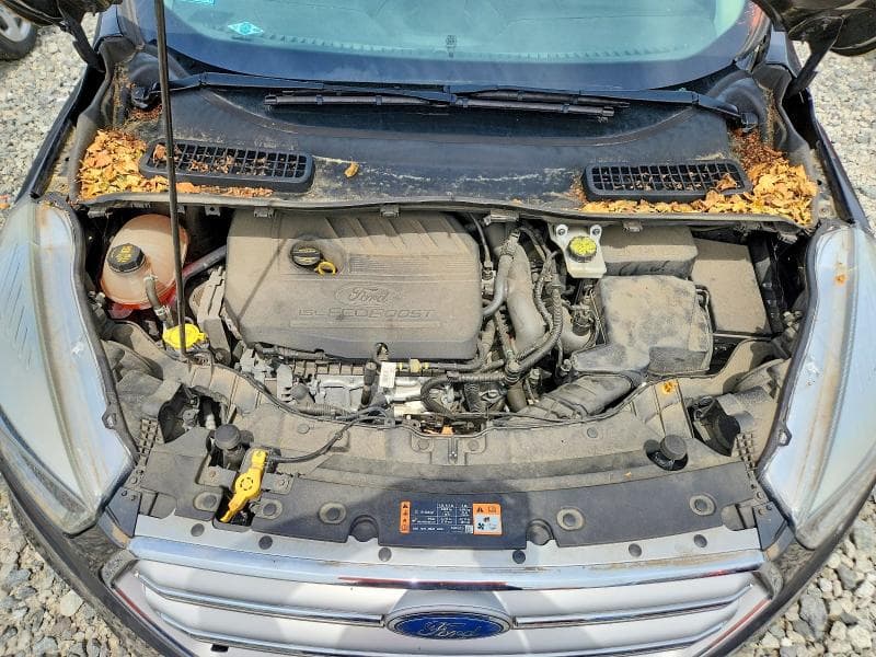 2017 FORD ESCAPE SE 12