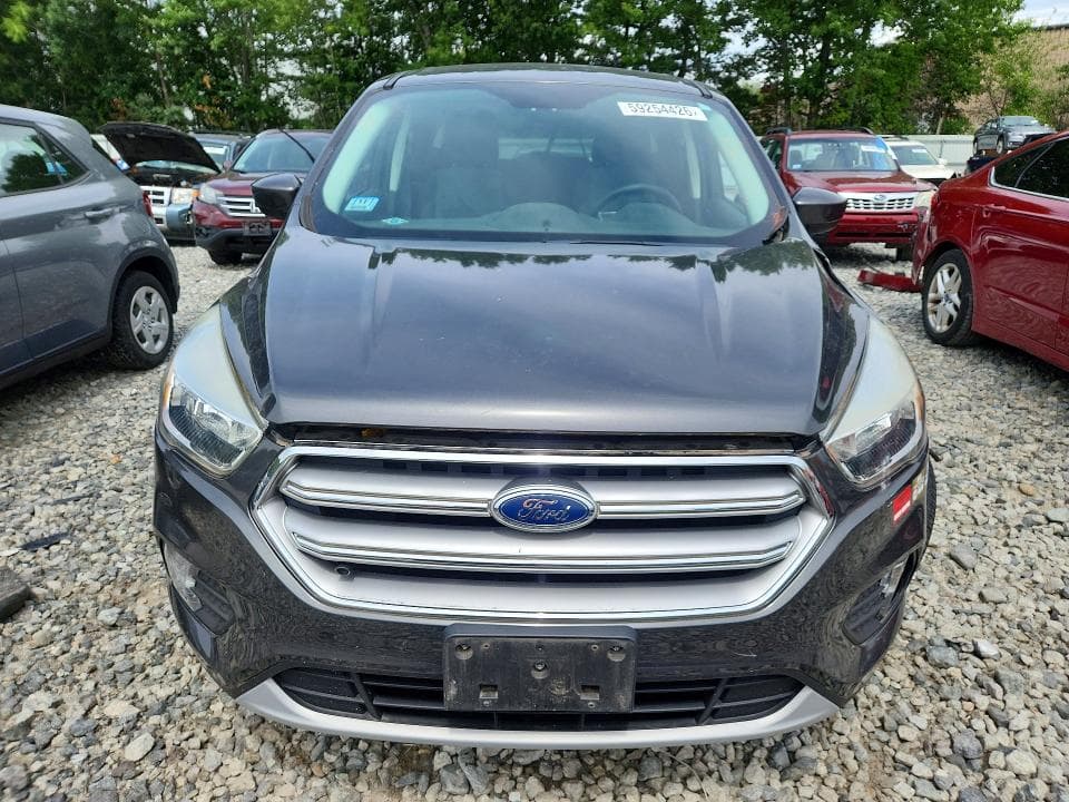 2017 FORD ESCAPE SE 5
