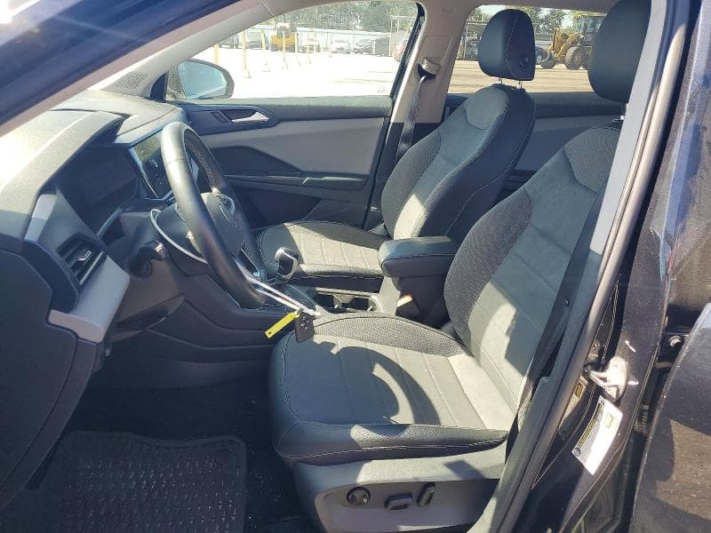 2022 VOLKSWAGEN TAOS SE 7