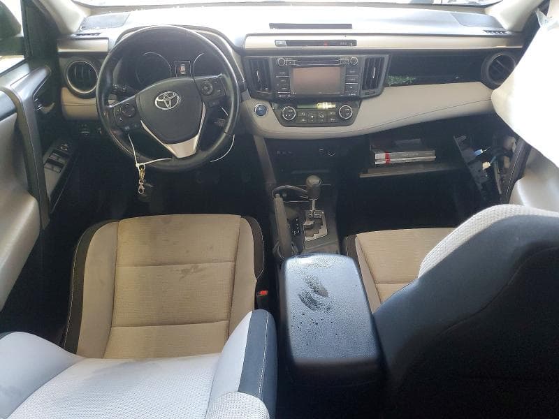 2018 TOYOTA RAV 4 8