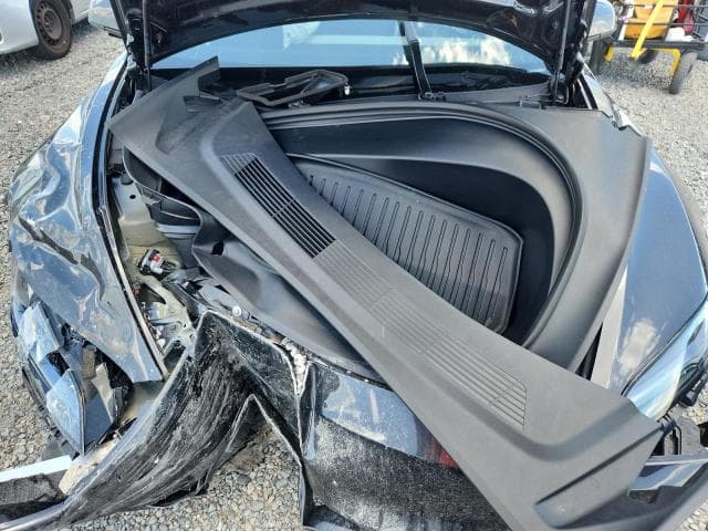 2025 TESLA MODEL 3 11