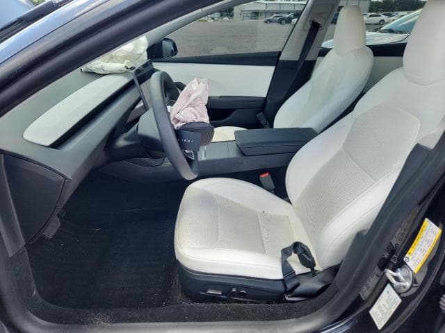 2025 TESLA MODEL 3 7