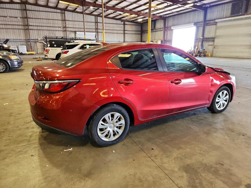 2019 TOYOTA YARIS L 3